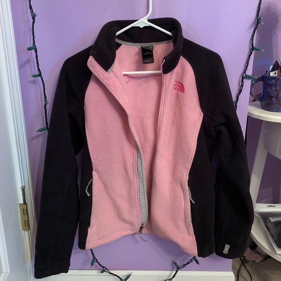 🦋 The North Face Jacket 🦋 - Picture 2 of 4